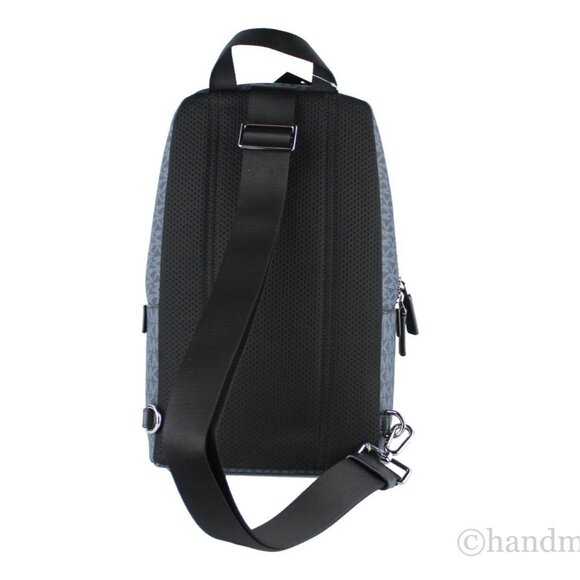 NEW Michael Kors Men's Cooper Blue & Black PVC Commuter Slingpack Bag Medium - Picture 3 of 6